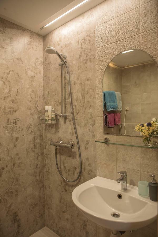 Nidos Rojus Apartment Ngoại thất bức ảnh